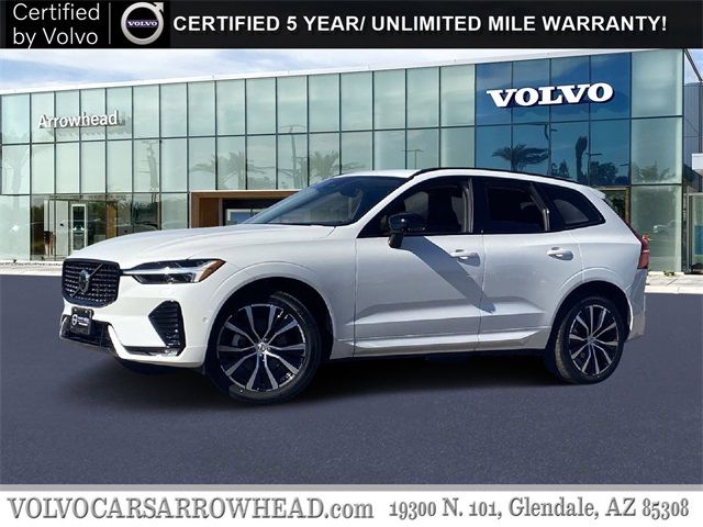 2024 Volvo XC60 Plus Dark Theme