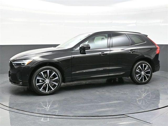 2024 Volvo XC60 Plus Dark Theme