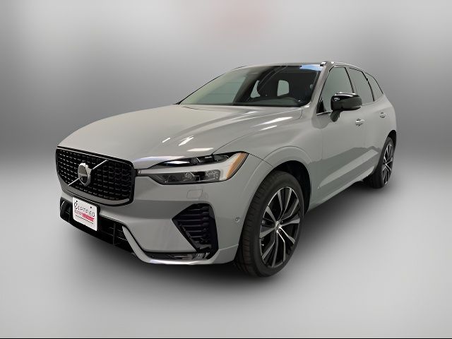 2024 Volvo XC60 Plus Dark Theme