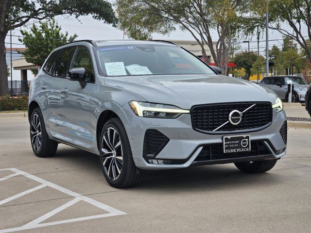 2024 Volvo XC60 Plus Dark Theme