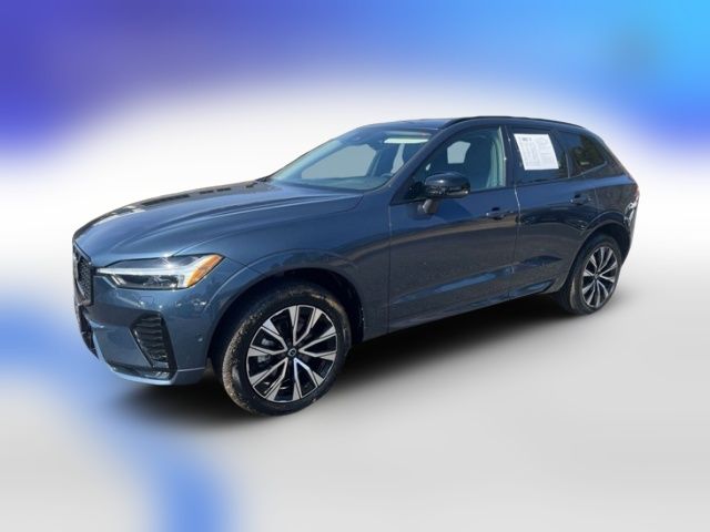 2024 Volvo XC60 Plus Dark Theme