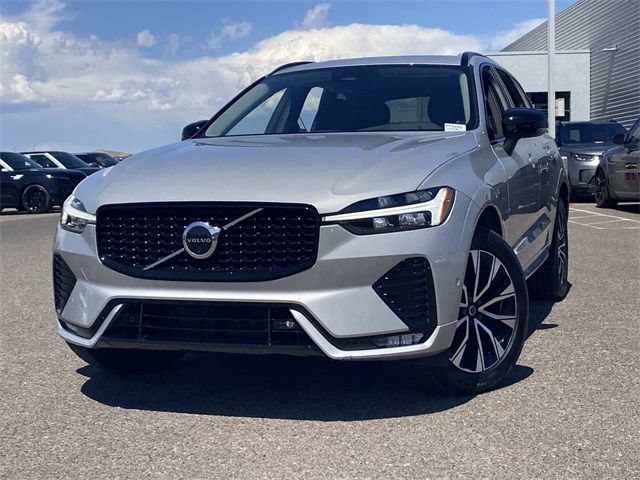 2024 Volvo XC60 Plus Dark Theme