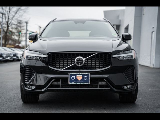 2024 Volvo XC60 Plus Dark Theme