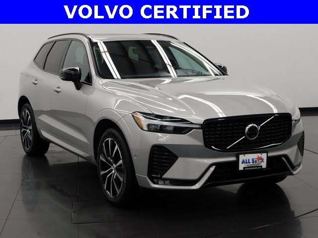 2024 Volvo XC60 Plus Dark Theme