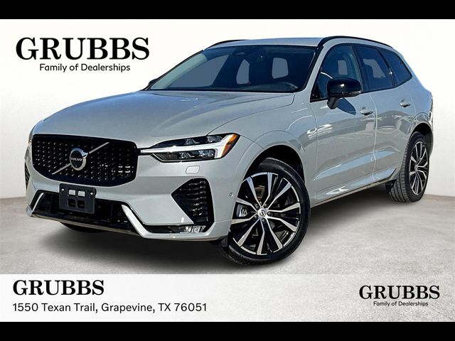 2024 Volvo XC60 Plus Dark Theme