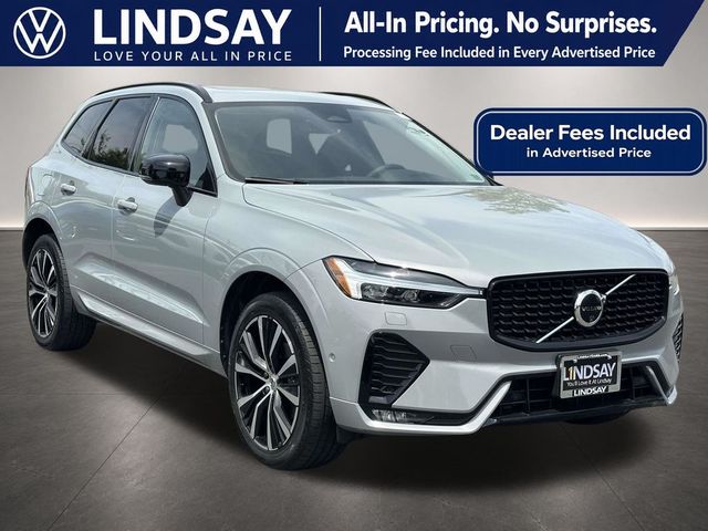 2024 Volvo XC60 Plus Dark Theme