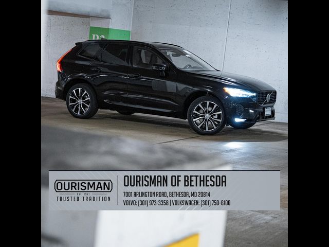 2024 Volvo XC60 Plus Dark Theme