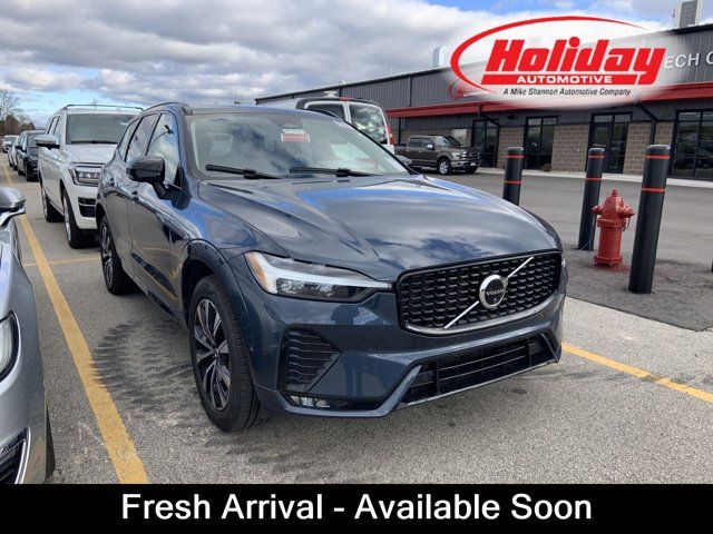 2024 Volvo XC60 Plus Dark Theme