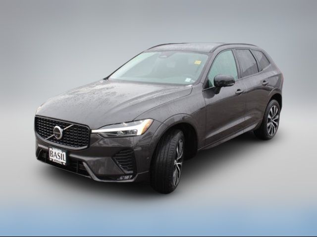 2024 Volvo XC60 Plus Dark Theme