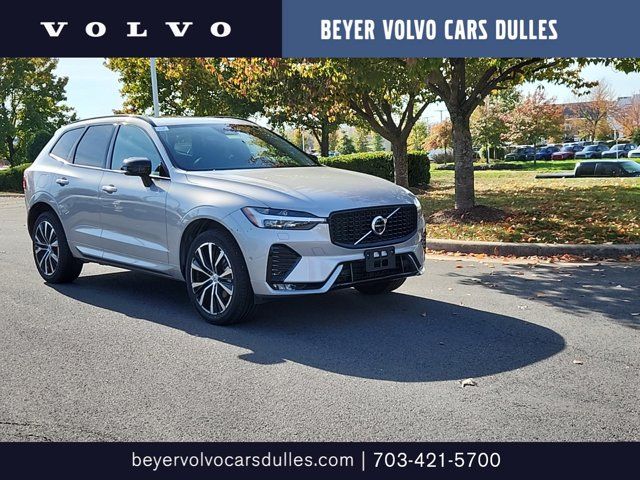 2024 Volvo XC60 Plus Dark Theme