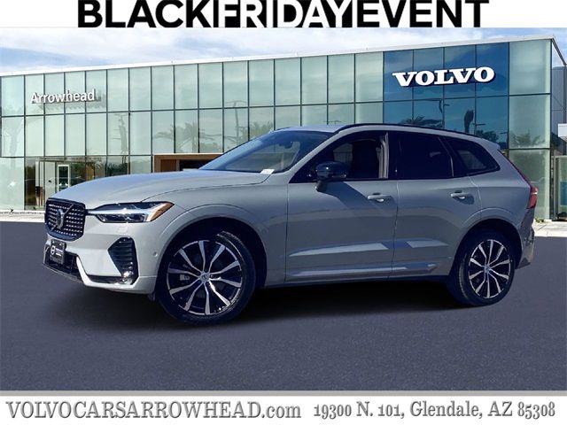 2024 Volvo XC60 Plus Dark Theme