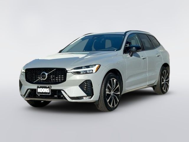 2024 Volvo XC60 Plus Dark Theme