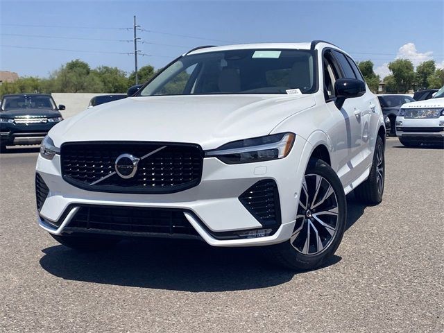 2024 Volvo XC60 Plus Dark Theme