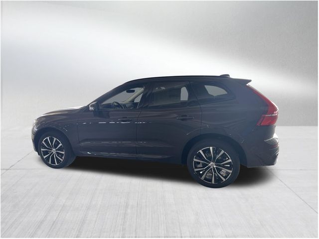 2024 Volvo XC60 Plus Dark Theme