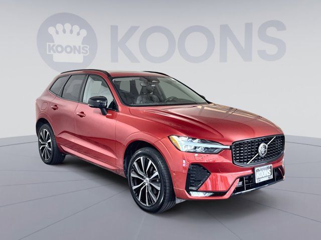 2024 Volvo XC60 Plus Dark Theme