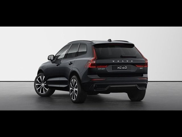 2024 Volvo XC60 Plus Dark Theme