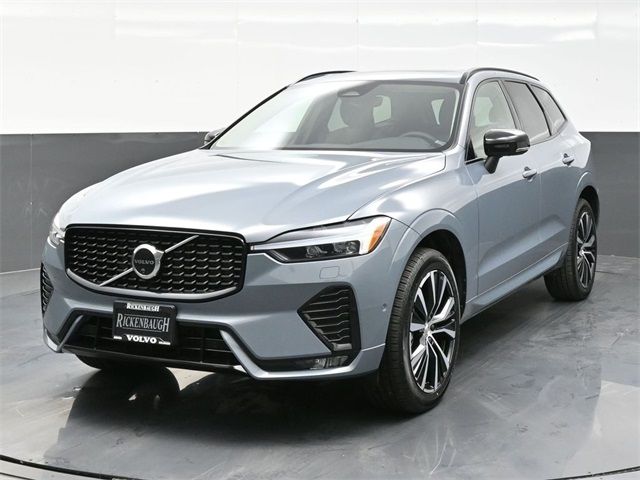 2024 Volvo XC60 Plus Dark Theme