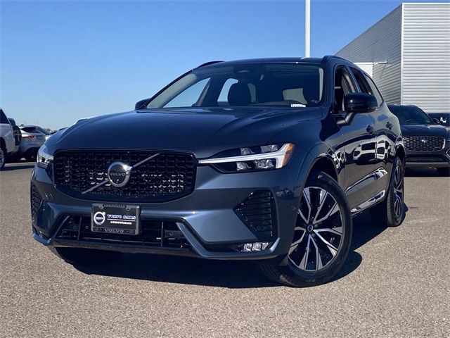 2024 Volvo XC60 Plus Dark Theme