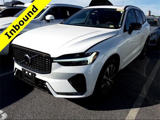 2024 Volvo XC60 Plus Dark Theme