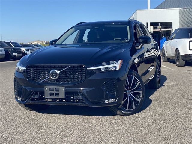 2024 Volvo XC60 Plus Dark Theme