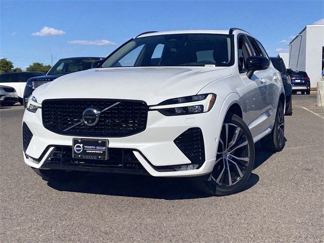 2024 Volvo XC60 Plus Dark Theme