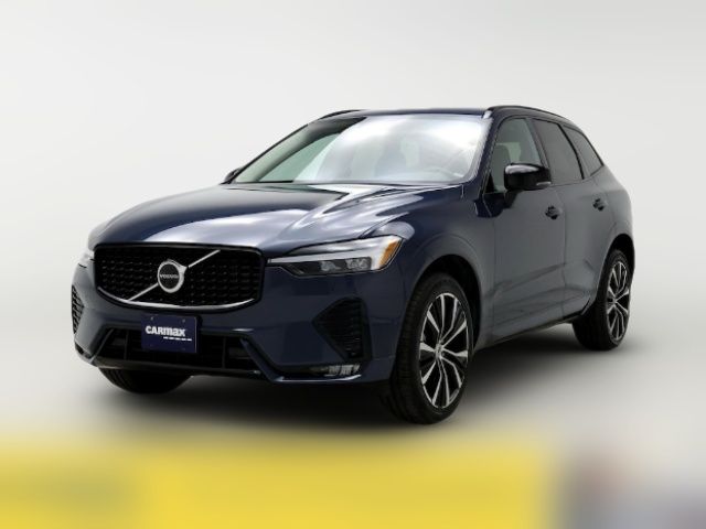 2024 Volvo XC60 Plus Dark Theme