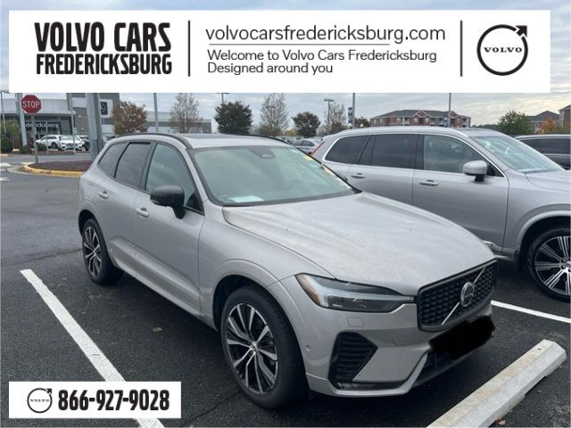 2024 Volvo XC60 Plus Dark Theme