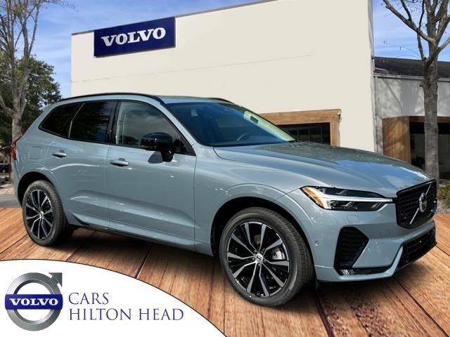 2024 Volvo XC60 Plus Dark Theme