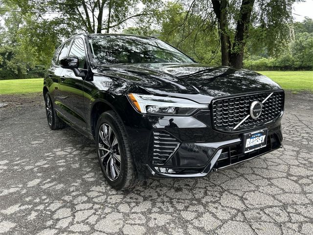 2024 Volvo XC60 Plus Dark Theme