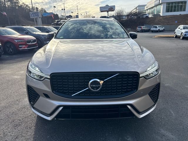 2024 Volvo XC60 Plus Dark Theme