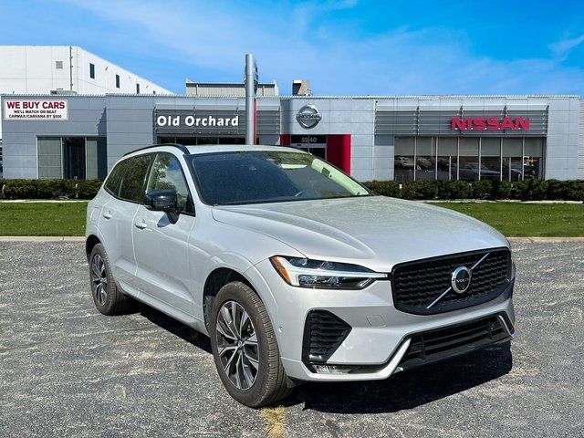 2024 Volvo XC60 Plus Dark Theme