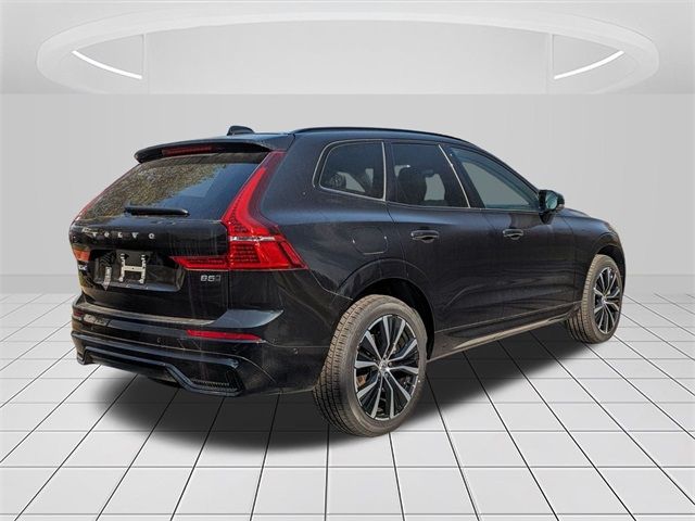 2024 Volvo XC60 Plus Dark Theme