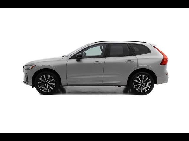 2024 Volvo XC60 Plus Dark Theme