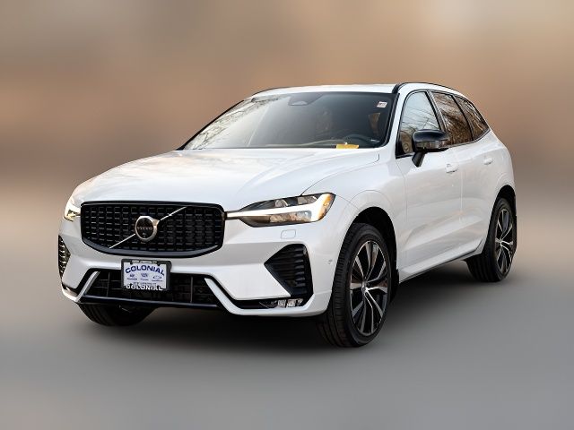 2024 Volvo XC60 Plus Dark Theme