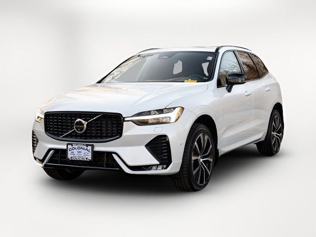 2024 Volvo XC60 Plus Dark Theme