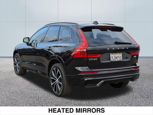 2024 Volvo XC60 Plus Dark Theme