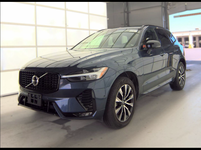 2024 Volvo XC60 Plus Dark Theme