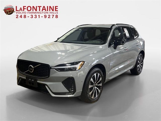 2024 Volvo XC60 Plus Dark Theme