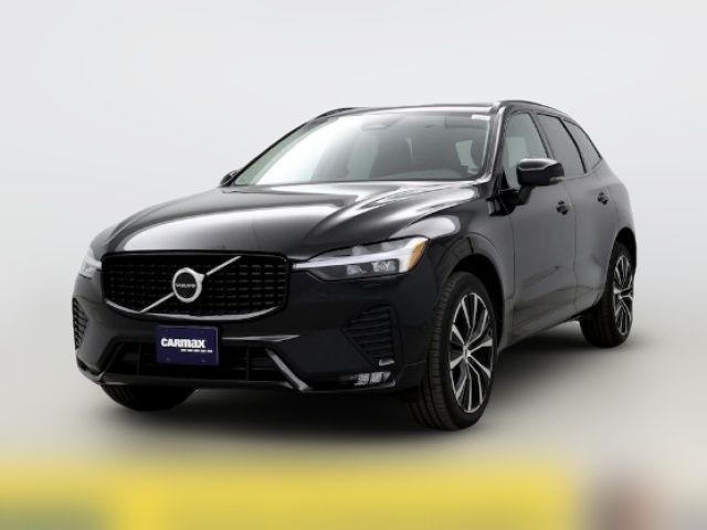 2024 Volvo XC60 Plus Dark Theme