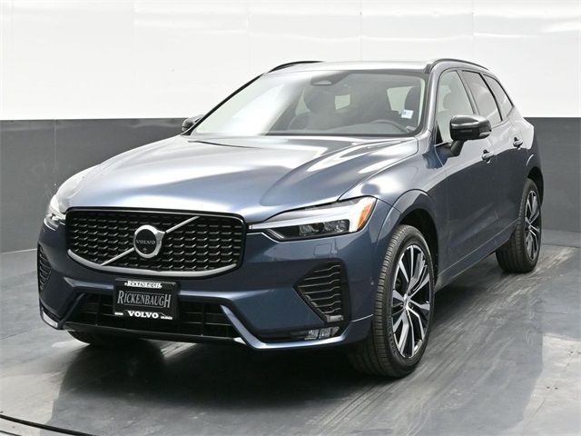 2024 Volvo XC60 Plus Dark Theme