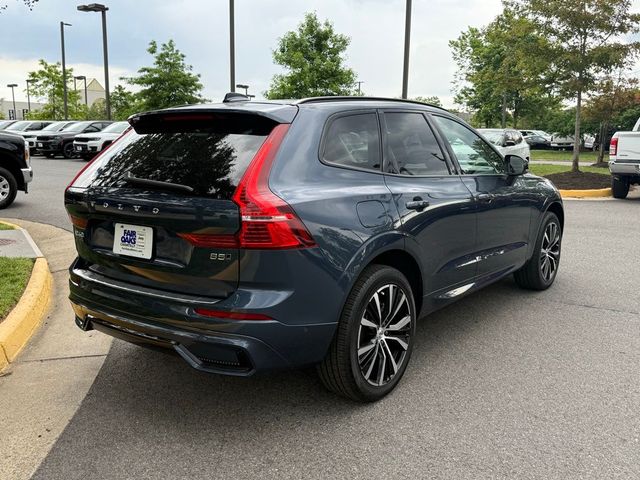 2024 Volvo XC60 Plus Dark Theme