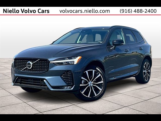 2024 Volvo XC60 Plus Dark Theme