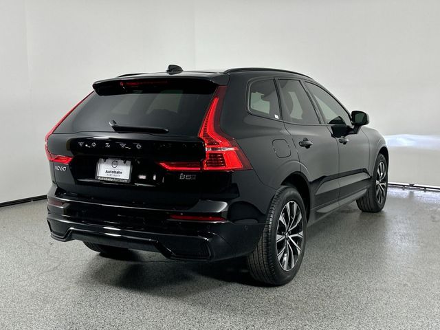 2024 Volvo XC60 Plus Dark Theme