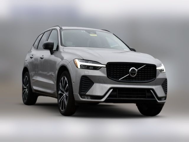 2024 Volvo XC60 Plus Dark Theme