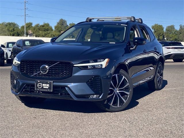 2024 Volvo XC60 Plus Dark Theme