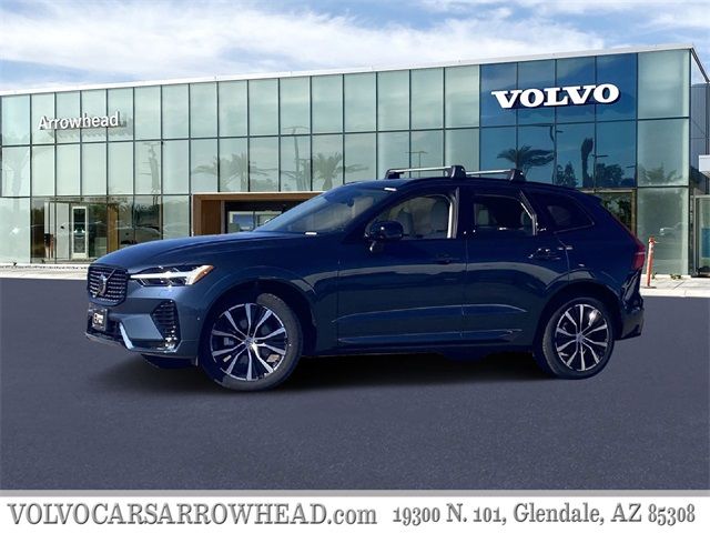 2024 Volvo XC60 Plus Dark Theme