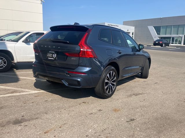 2024 Volvo XC60 Plus Dark Theme