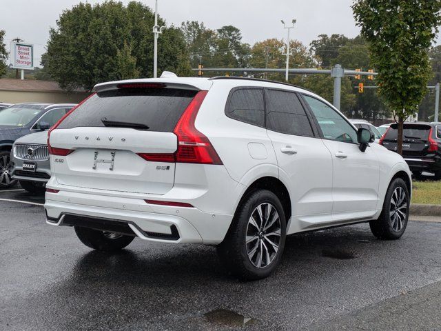 2024 Volvo XC60 Plus Dark Theme