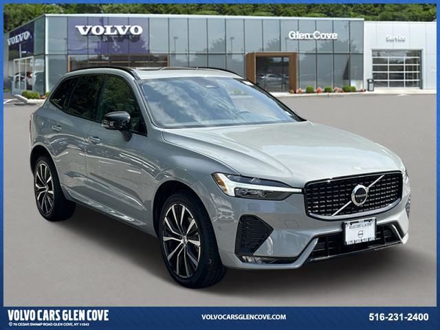 2024 Volvo XC60 Plus Dark Theme