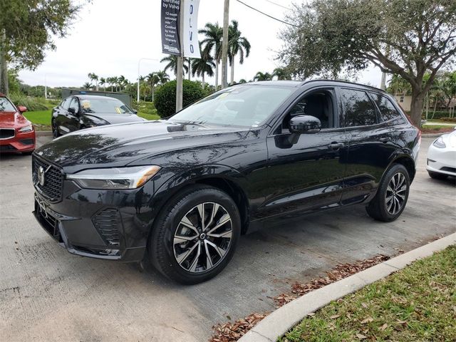 2024 Volvo XC60 Plus Dark Theme